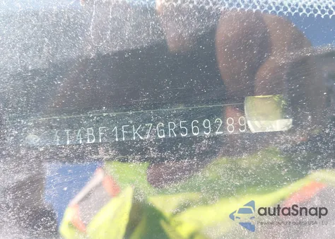 2016 Toyota Camry Le z USA, uszkodzony, nr VIN 4T4BF1FK7GR569289